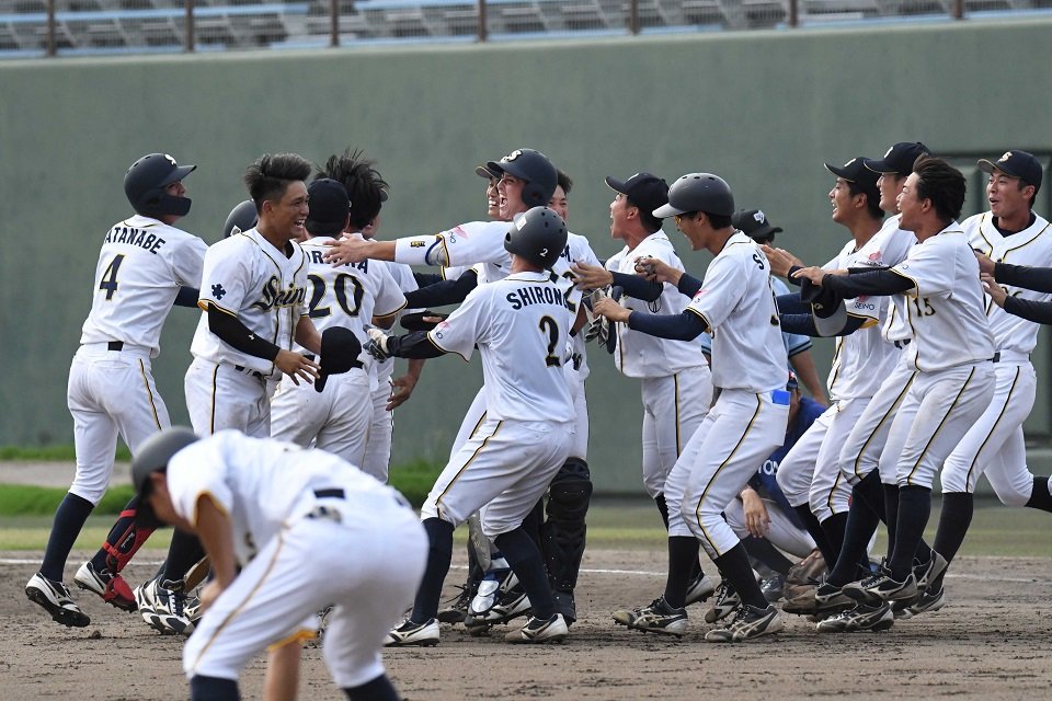 西濃運輸がサヨナラ勝ち、本大会出場決める 社会人野球・日本選手権