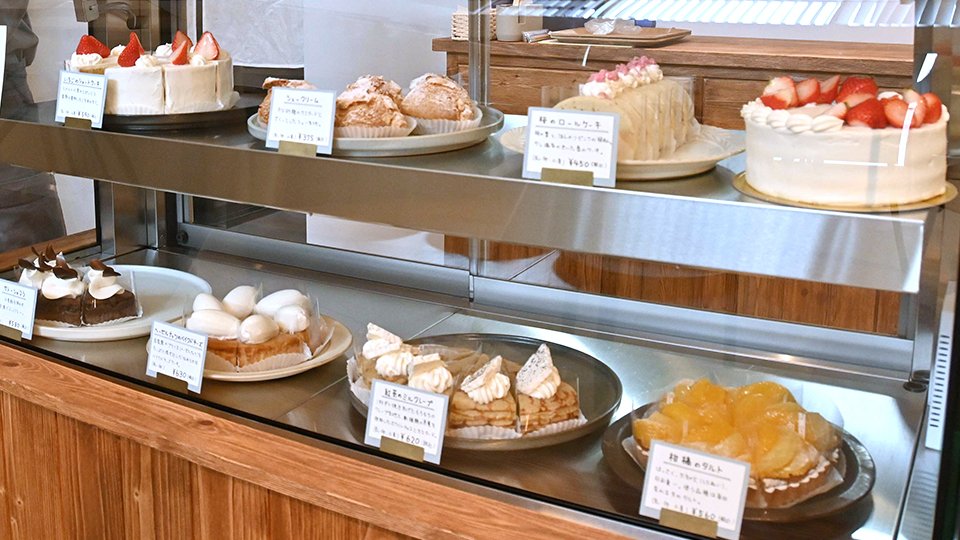 甘さ控えめが嬉しい！大垣市のシュークリーム事情