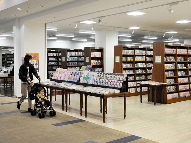 マーサ２１ 丸善岐阜店 リニューアル 蔵書約７５万冊 売り場面積は県内最大級 岐阜新聞web