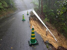 【台風7号情報 岐阜】美濃市で橋、揖斐川町で路肩崩落 県内21棟が床下浸水 県が被害まとめ | 岐阜新聞Web