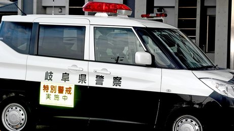 １０代女性 彼氏から殴られるかもしれない 走行中の車内で殴られ両目から出血 容疑の２１歳男を逮捕 岐阜県警 岐阜新聞web