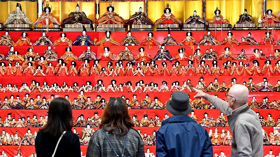 13段盛大ひなまつり、人形700体豪華絢爛 岐阜・恵那市