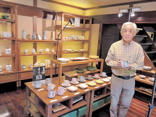 志野の器、半世紀の軌跡 多治見 土岐の加藤さん作陶展 | 岐阜新聞デジタル