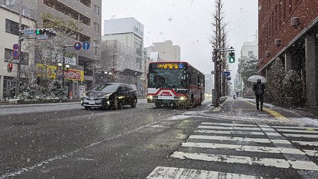 大雪 岐阜県平野部でも３０ｃｍ予想 ２８日にかけ西濃 飛騨中心に警戒 岐阜新聞web