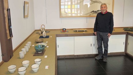 北大路魯山人の孫、襲名披露作陶展 可児市で開催、器約80点を展示