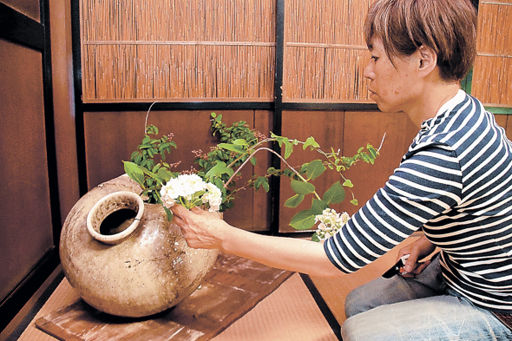 岐阜・大野町で開催の生け花展示会に注目