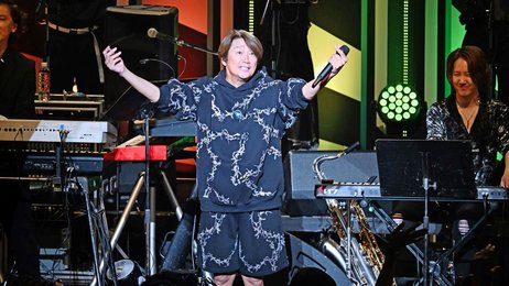 近藤真彦さん、岐阜・土岐市でコンサート 代表曲披露、ファン歓喜