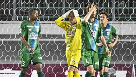 ｆｃ岐阜 今治に５失点大敗 ８試合ぶり黒星 岐阜新聞web