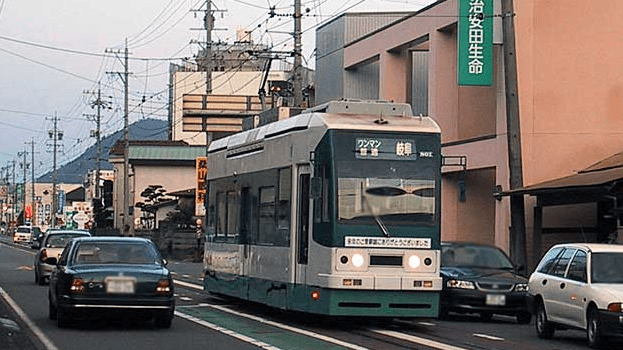 消える跡、変わらない跡 旧名鉄美濃町線 日野橋－徹明町駅間