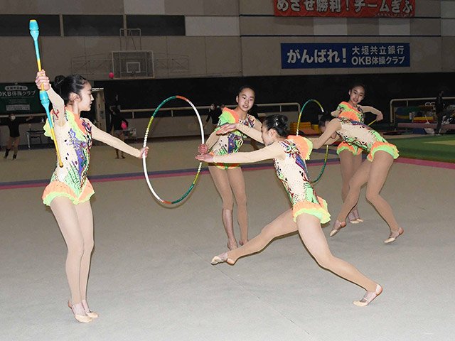 エンジョイ オリパラ 新体操 感動的な演技は誰にでも伝わる 解説 大垣共立銀行ｏｋｂ体操ク 岐阜新聞web