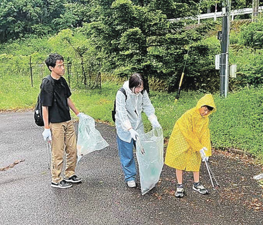 河川敷清掃作業(額縁付き) 情報パック ◇河川敷清掃 | 岐阜新聞デジタル