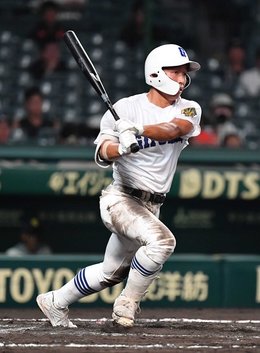 県岐阜商、公立校で唯一のベスト16進出 駒瀬が決勝打【2回戦 朝刊