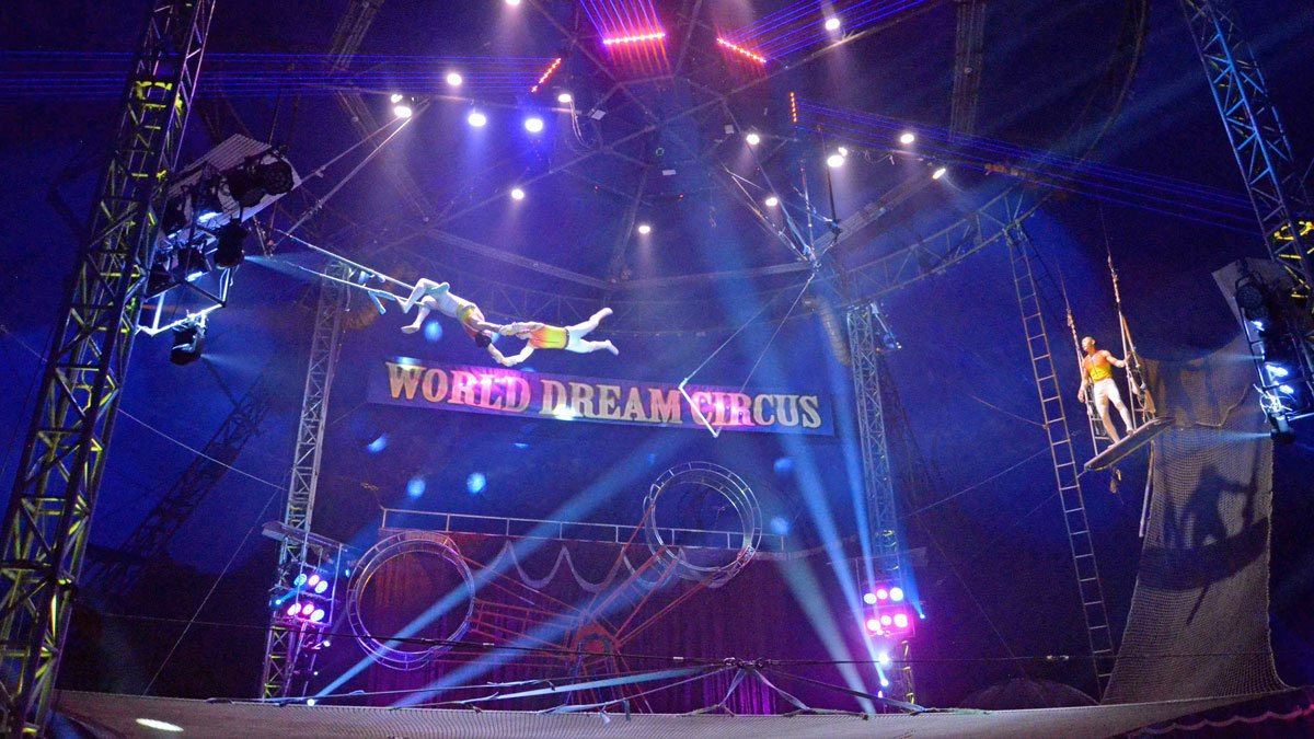 大垣市でワールド・ドリームサーカス開幕