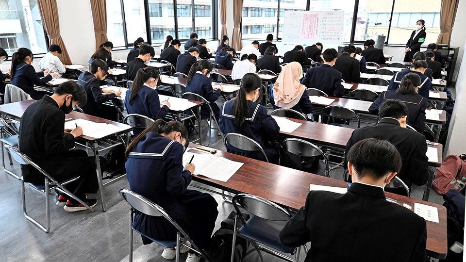 第4回の問題と解答掲載】岐阜新聞中学3年学力テスト、志望校合格へ