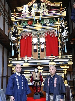 春の高山祭へ祭り屋台「崑崗台」唐子人形新調 ５０年以上ぶり、先代と遜色なく | 岐阜新聞デジタル