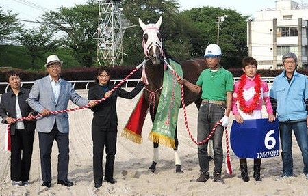 オグリキャップ孫娘レディアイコが笠松競馬へ移籍、７日に聖地デビュー