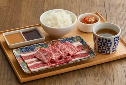 焼肉食堂　だいこく亭