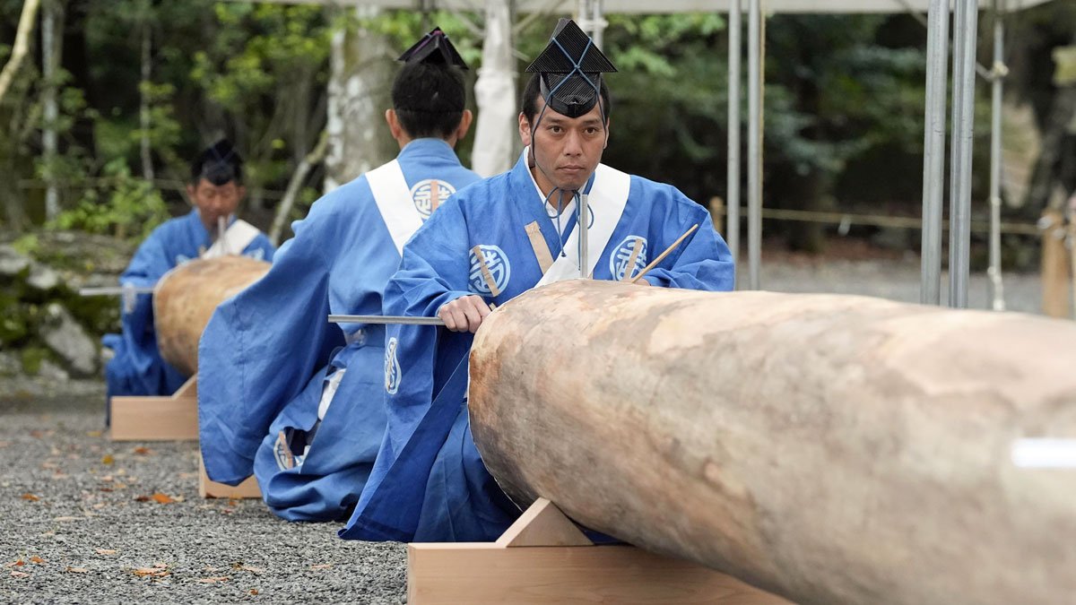 伊勢神宮　内宮　縁起物　球根　開運 内宮の授与品｜授与品（お神札・お守り）｜ご参拝・ご祈祷｜伊勢神宮