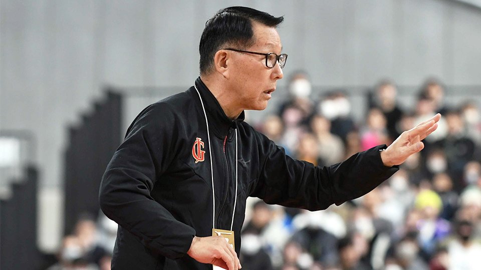バスケ岐阜女「伝統の堅守」つらい練習積み重ねる 創設から指揮執る安江監督「壁を越えてくれた」 | 岐阜新聞デジタル