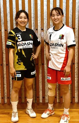 飛騨高山ブラックブルズ新ユニホーム選手考案 ハンド日本L、2